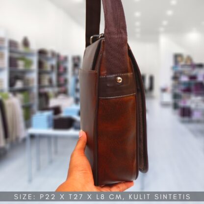 FREE ONGKIR Tas Slempang Selempang Pria Cowok kulit sintetis Sling Bag PU Leather sehari hari - Gambar 5